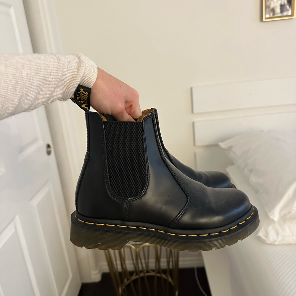 Doc Martens Black Leather Chelsea Boots